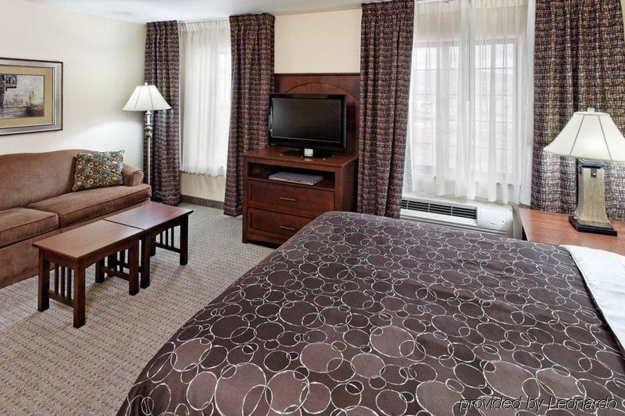 Staybridge Suites Lincoln I-80, An Ihg Hotel Екстер'єр фото